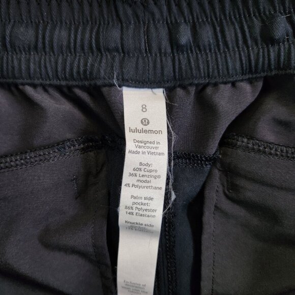 Lululemon Pants Womens 8 Black Essential Affinity Mid Rise Jogger Drapey Loose - Picture 11 of 16